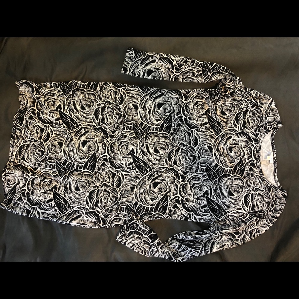 LuLaRoe Black and White Floral Debbie
